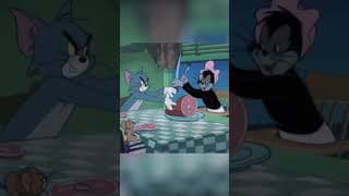 Bébé Butch 👼 C’était TELLEMENT grillé les gars 😅 #TomEtJerry #Shorts @CartoonitoFrance