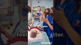 Medical Students Help Toddler Relax Before Surgery With Baby Shark #shorts