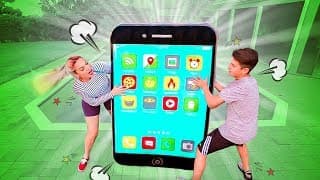 📲 (BIG iPHONE Part II) - KIDS PRETEND PLAY  *Briga De Irmãos*