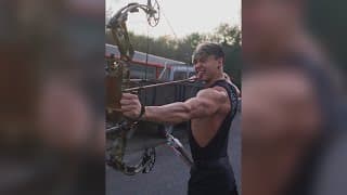 Quelle est la probabilité de rentrer une flèche DANS une flèche au tir à l’arc ? 🏹 #SHORTS