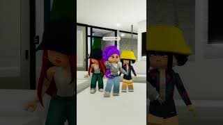 huntrx's doppelgangers were performing and this happened...😱💀#robloxshorts #roblox