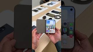 Comment on met une coque sur l’iPhone Duo ?