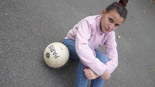 ELLE FAIT COMME NEYMAR