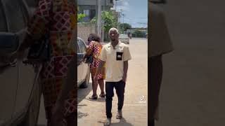 1m50 l’entré principal