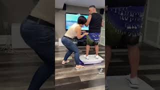 PRANKING DAD WHILE HE IS WORKING OUT! #shorts #prank #dad #چالش #parent #دوربین_مخفی #شوخی_خرکی