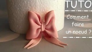 ♡• COMMENT FAIRE UN NOEUD EN PATE A SUCRE ? CAKE DECORATING TUTORIAL  •♡