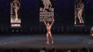 Jeff Nippard posing routine at california natural muscle mayhem 2014