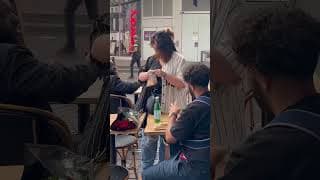 Expérience sociale son mec voulait pas qu’elle m’aide 😢😳 @Theomjd