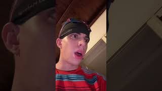 En direct de mon périple dans le sud chez mon frère @Grandingo et son appartement inquiétant...