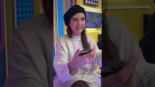 Quand Morgan balance le 06 de Batzair 😂