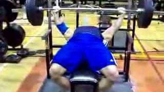 Greg "Mutant" Doucette bench 415 4.5 reps after doing 385 for 9 2007