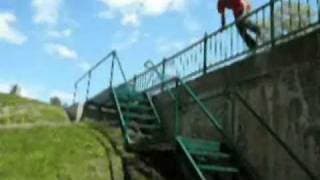 Matt Larose spring 2007 (Parkour-Freerunning)