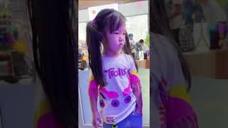 She thought she lost a coin, but the boy helped her 🥺😭 follow Leonata family #shorts Tiktok