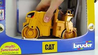 Vidéo en français de la construction d'une route avec un rouleau compresseur