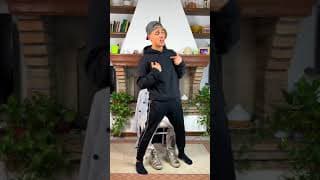 My first video on YouTube! Do you want a backstage of this video?🔥 #beginning #transition #outfit