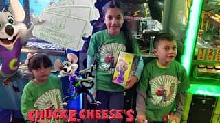 Chuck E Cheeses! fun day at chuck e cheese collecting over 6000 TICKETS