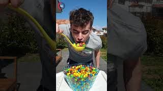 Quand tu peux seulement prendre UNE cuillère..