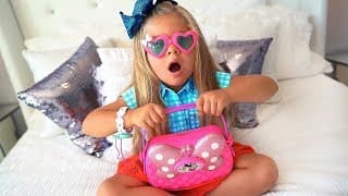 Diana sắp đi dự tiệc sinh nhật