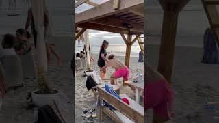 En France j’aurais Fini en garde à vue, Mais en Martinique j’ai fini avec son numéro￼ 😜😎 ￼