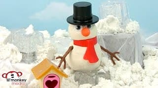 Marvin's 1st Vacation!  Stop Motion Story