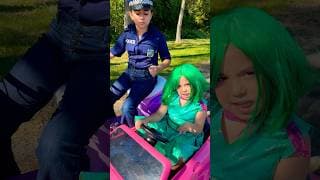 No littering 🚯 Good Habits for kids #pretendpolice#disgust #learning @elizabethandbriceida