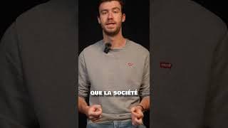 Il trouve un requin dans un aquarium abandonné ! #urbex #shorts #requin