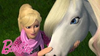 Barbie soigne un cheval! | Barbie & ses soeurs au club hippique | @BarbieFrançais