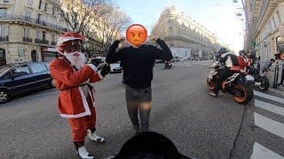 IL VEUT SE BATTRE ! 😡 RIDE DES PÈRES NOËL 2018